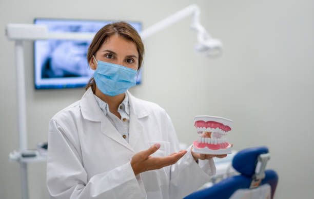 Best Broken or Cracked Tooth Emergency Dentist in Simsbury Center, CT