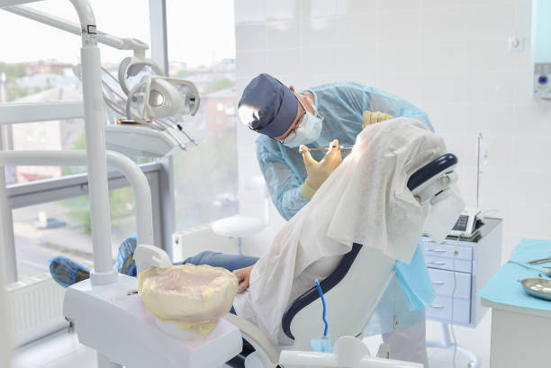 Best Urgent Dental Care for Toothache in Simsbury Center, CT